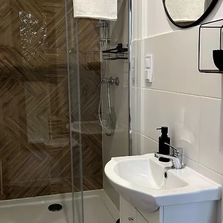 Leszka 2, Self Check In 24h * بوزنان