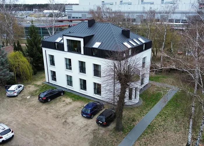 Leszka 2, Self Check In 24h Poznań